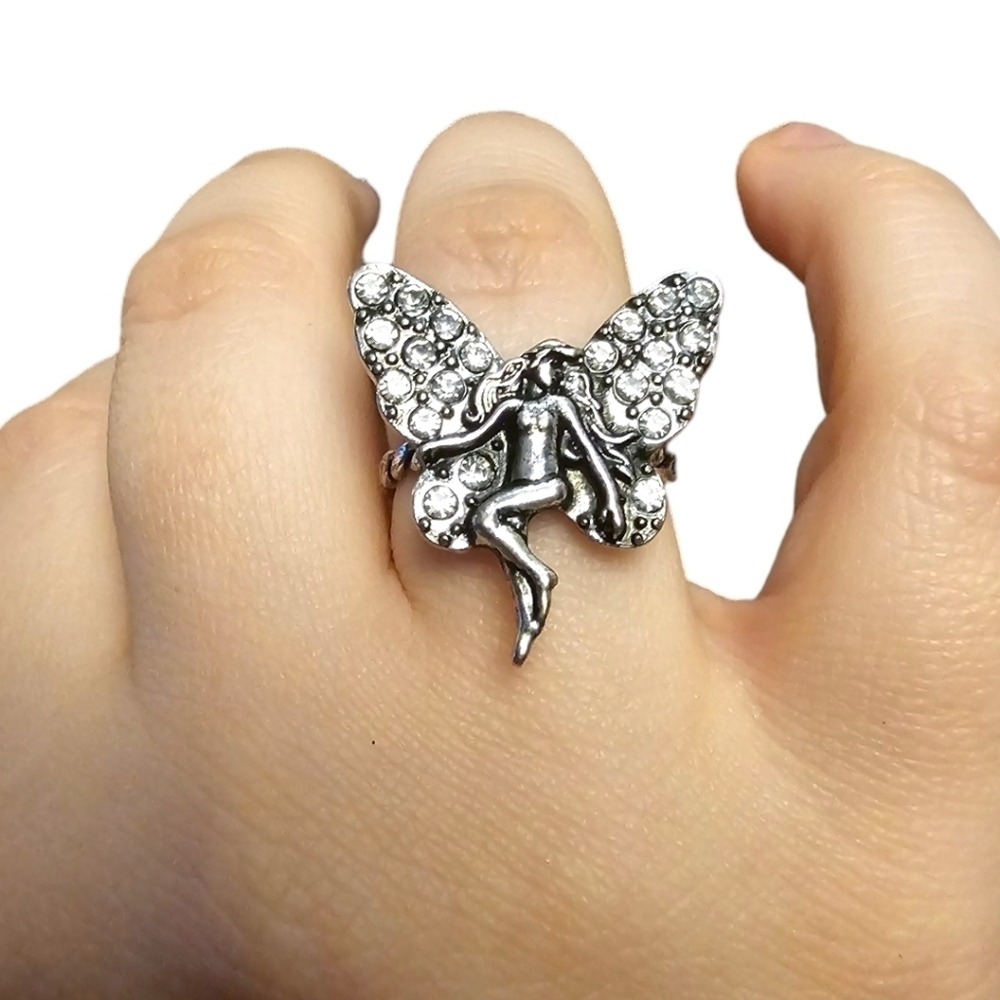 Art Nouveau Inspired Crystal Fairy Ring (Size: 7.5)